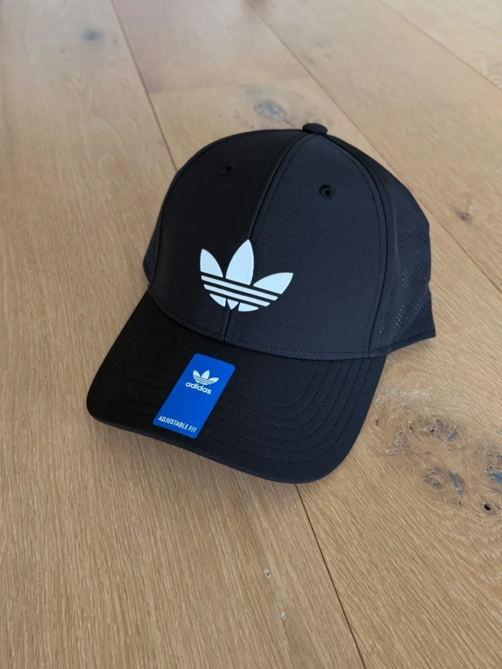 Adidas hat, Beacon 5.0